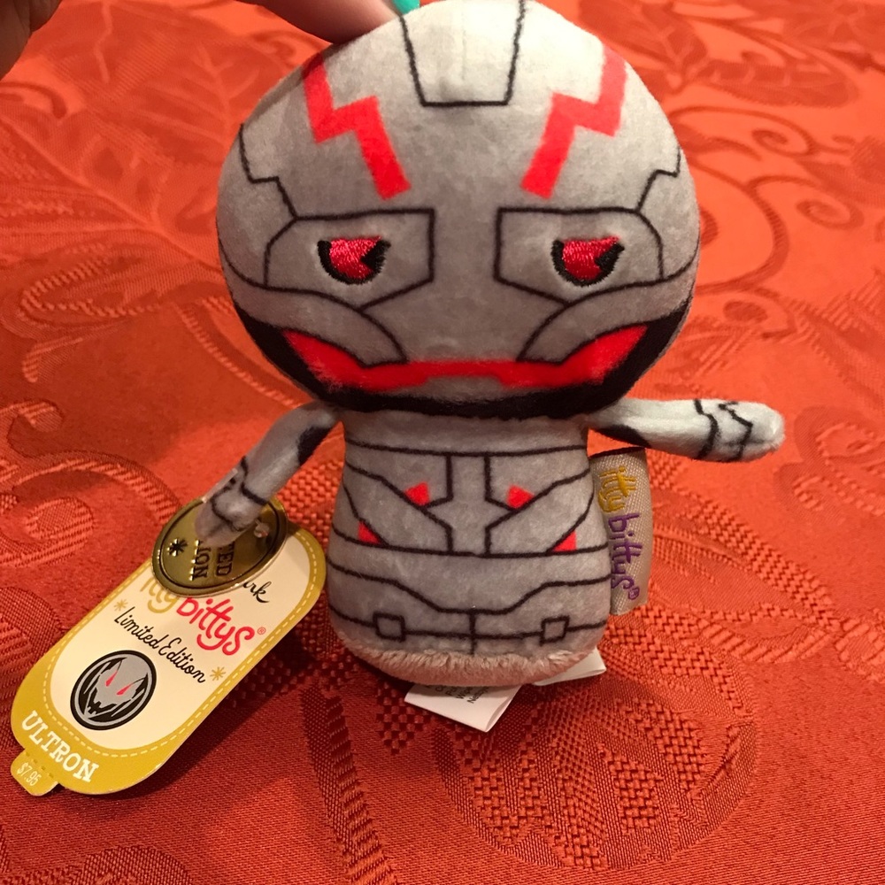 Marvel Ultron itty bittys Limited Edition
